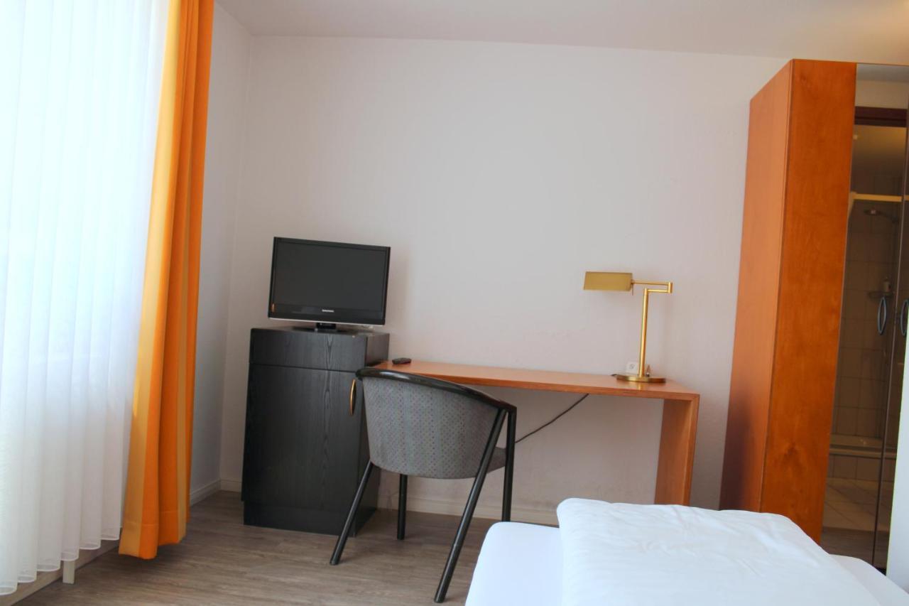Hotel Lamm Nufringen 外观 照片