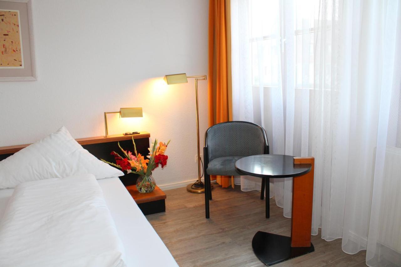 Hotel Lamm Nufringen 外观 照片